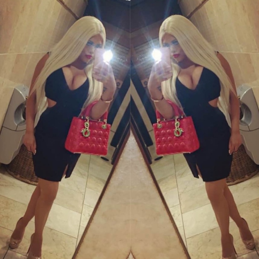 🌹🖤Gianni Bini Low-cut Dress🖤🌹